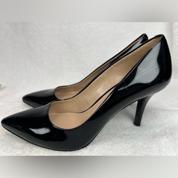 BCB Generation, black patent leather heels